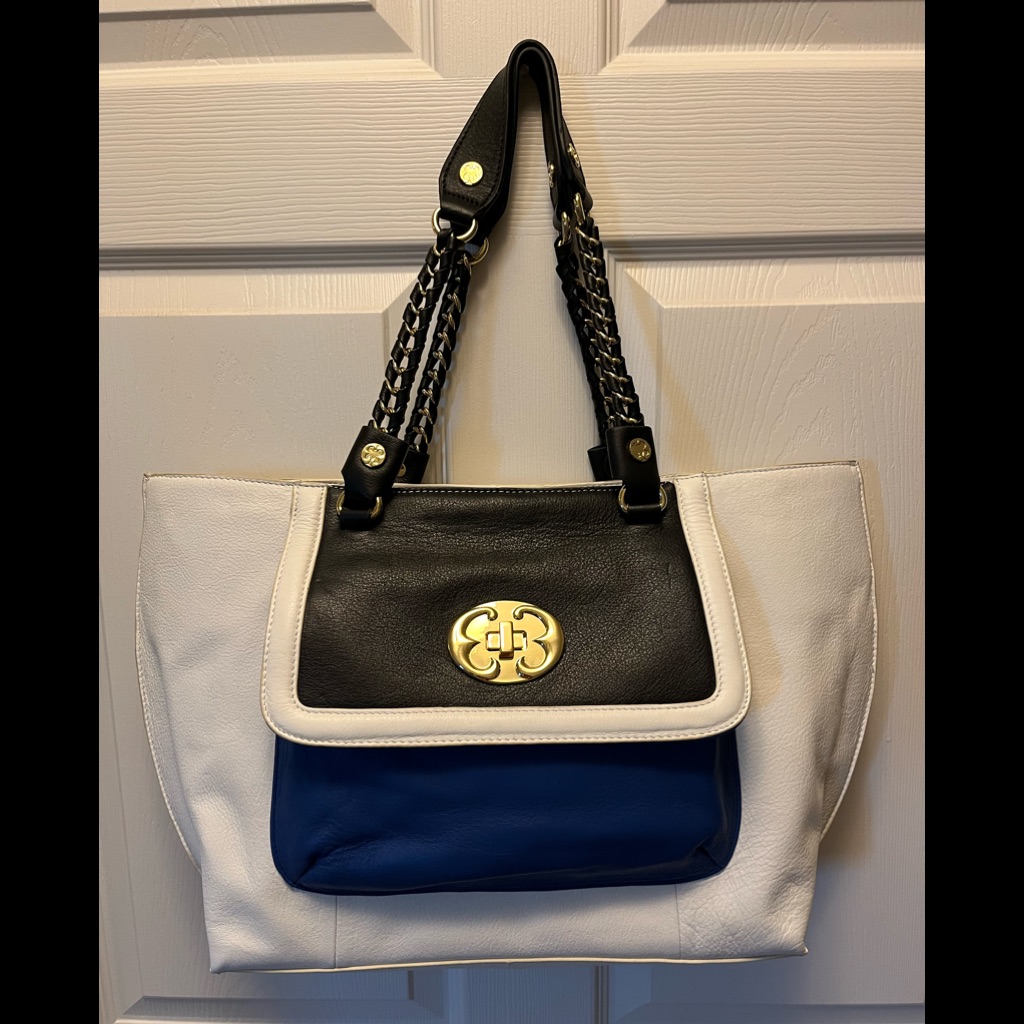 Emma Fox Shoulder Bag